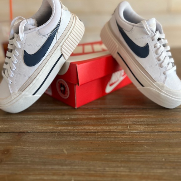 Nike Court Legacy Lift size 5.5 - Picture 7 of 8
